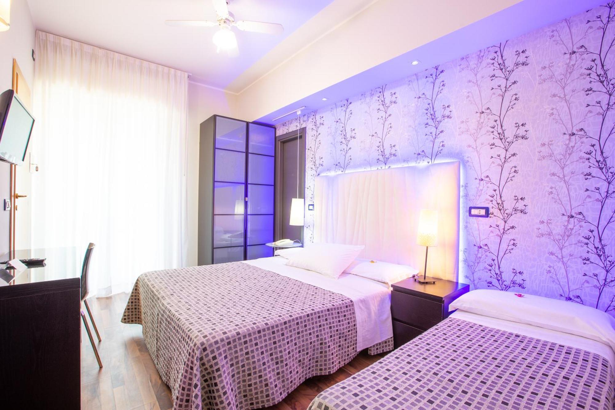 Hotel Gardenia Rimini Bagian luar foto